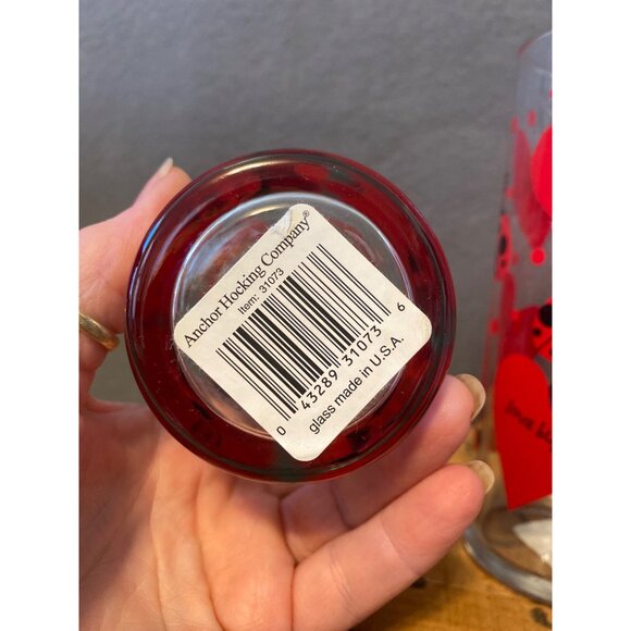 Set of 2 Anchor Hocking Love Bug Drinking Glasses Red Black Valentines Hearts - Picture 4 of 5